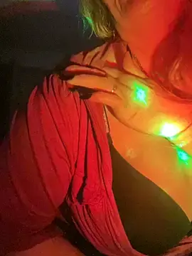 Stripchat Live Sex of Sweet-blonde