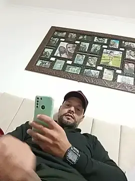 Stripchat Live Porn of mario181309