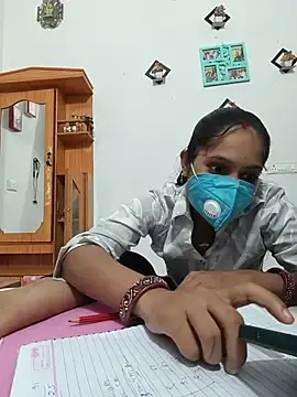 Stripchat Live Sex Cam of ranigupta72