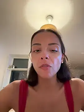 Stripchat Watch Live Sex Cams of SweetLillySugar_