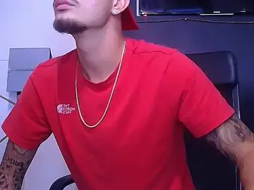 Stripchat Live Sex Cam of BrandonTate