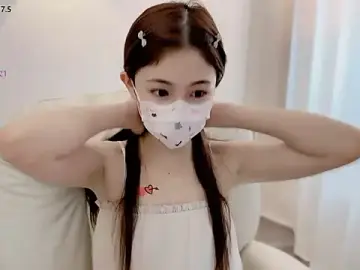Stripchat Free Porn Cam of LH7