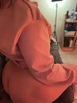 Stripchat Live Sex Cam of Megan_lu2