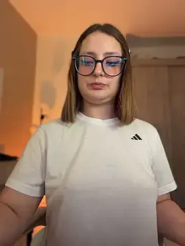 Stripchat Live Sex Cam of Megan_lu2