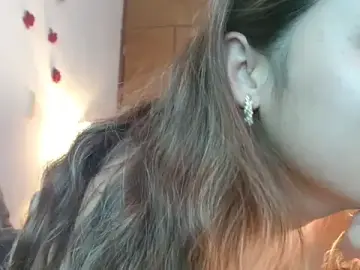 Stripchat Live Sex Cam of 3littles