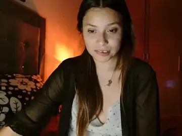 Stripchat Live Sex Cam of 3littles