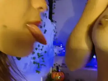 Stripchat Watch Live Sex Cams of 3littles