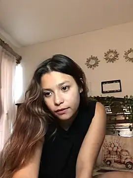 Stripchat Free Porn Cam of 3littles