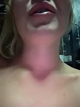 Stripchat Live Sex Cam of Rimmahottes