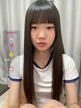 Stripchat Watch Live Sex Cams of xinyu789