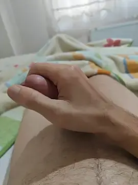 Stripchat Live Sex Cam of Emrekoo