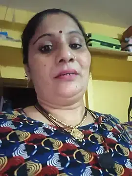 Stripchat Live Porn of Karishma_bhabi02
