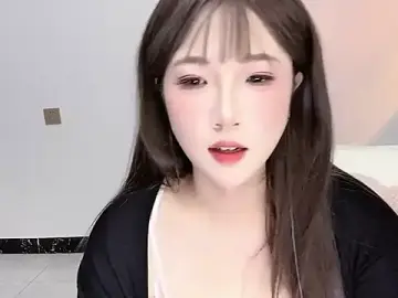 Stripchat Live Porn of Lucy_8858
