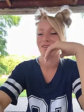Stripchat Nude Webcam of POPPY_XO