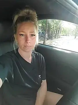 Stripchat Private Sex Chat of POPPY_XO