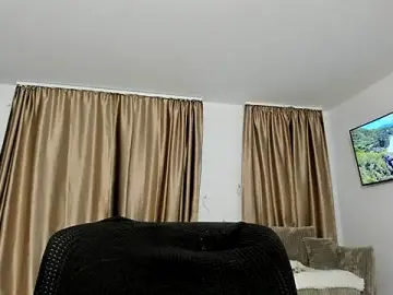 Stripchat Free Live Porn of IsabellaNoirr