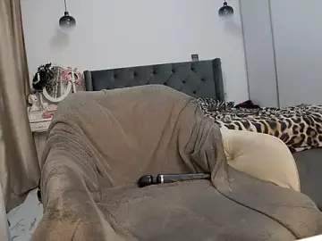 Stripchat Watch Live Sex Cams of IsabellaNoirr