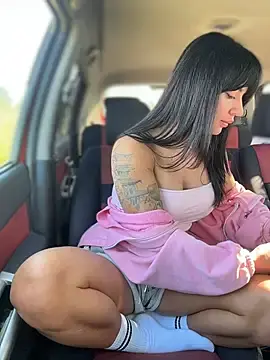 Stripchat Free Porn Cam of JulliaVegas