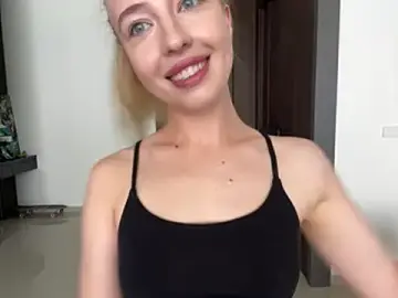 Stripchat Free Live Porn of Nura_n_Sarah