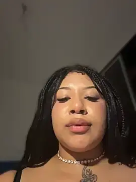 Stripchat Adult Webcam of SashaLiciosa_