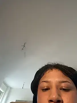 Stripchat Best live sex cam show of SashaLiciosa_