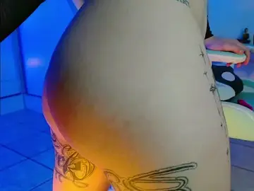 Stripchat Live Sex of Ahrya_