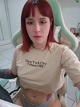 Stripchat Best Webcam of Ahrya_