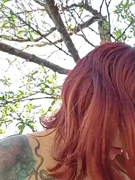 Stripchat Sex Cam of Ahrya_