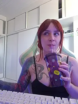 Stripchat Best Webcam of Ahrya_