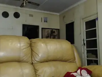 Stripchat Best live sex cam show of Gucci_Bx