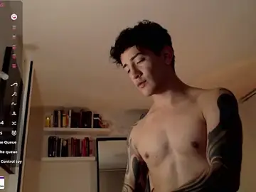 Stripchat Live Porn of ivaaaan_