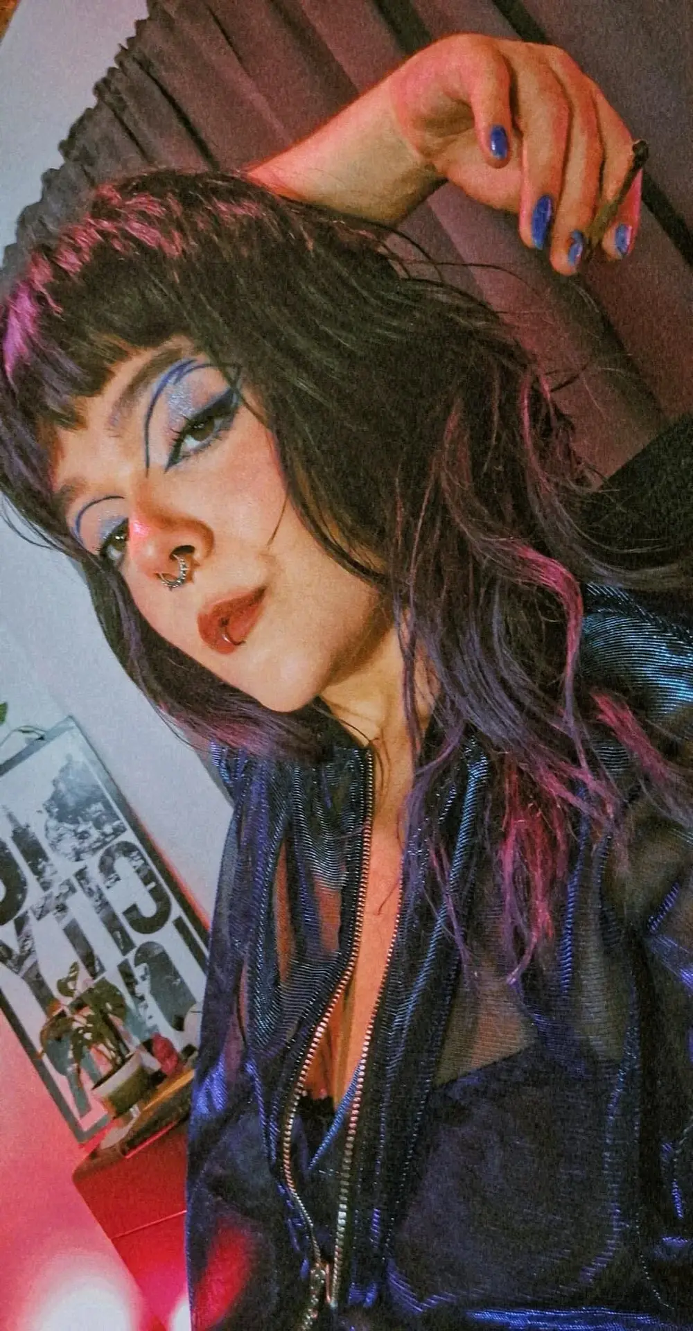 purple_em69