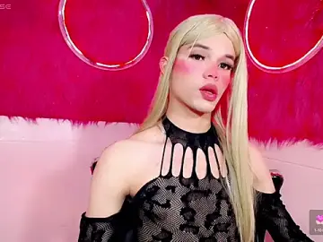 Stripchat Free Porn Cam of Isabella_Kirk_