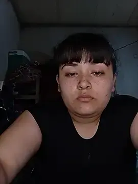 Stripchat Sex Cam of Luu_199