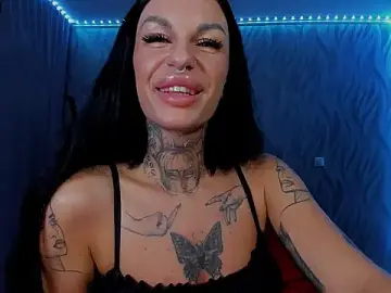 Stripchat Sex Cam of angel_devil_forever