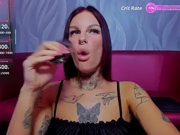 Stripchat Live Sex Cam of angel_devil_forever