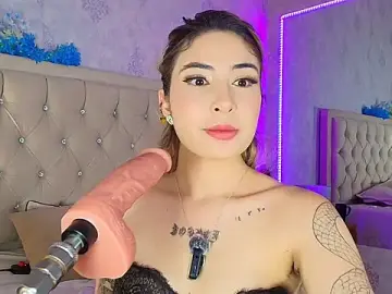 Stripchat Adult Webcams of nini_love01