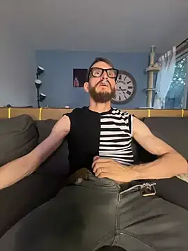 Stripchat Adult Webcam of teninchty