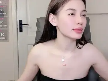 Stripchat Nude Webcam of H-2005