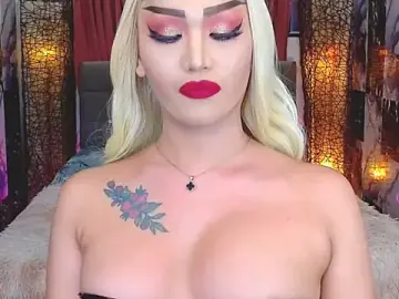 Stripchat Free Porn Cam of OliviaSexGoddessTS