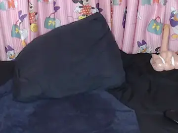 Stripchat Best live sex cam show of TrishahXo