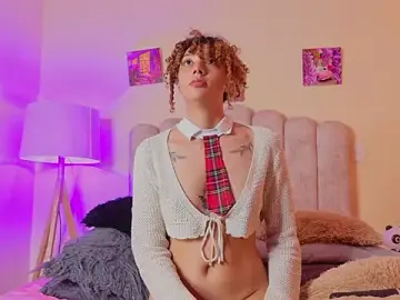 Stripchat Live Sex of spicy_morena_