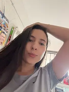 Stripchat Live Sex of LittleDoll___