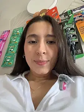 Stripchat Nude Webcam of LittleDoll___