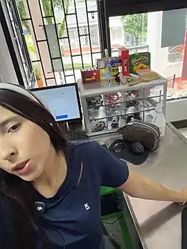 Stripchat Nude Webcam of LittleDoll___