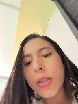 Stripchat Free Live Porn of LittleDoll___