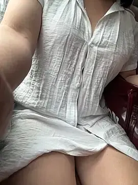 Stripchat Free Porn Cam of May-Squirt