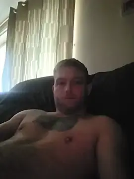 Stripchat Nude Webcam of 10AlphaPapa01