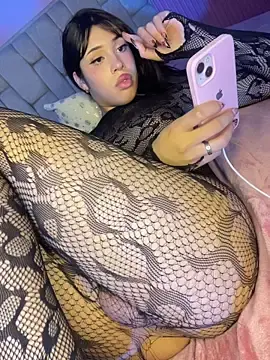 Stripchat Best Webcam of DollCamila