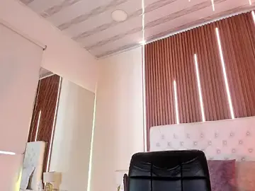Stripchat Best live sex cam show of sweetty_paulina
